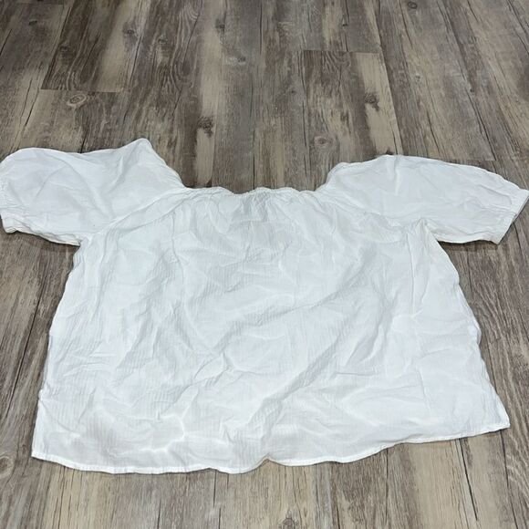 Loft top  - Picture 2 of 2